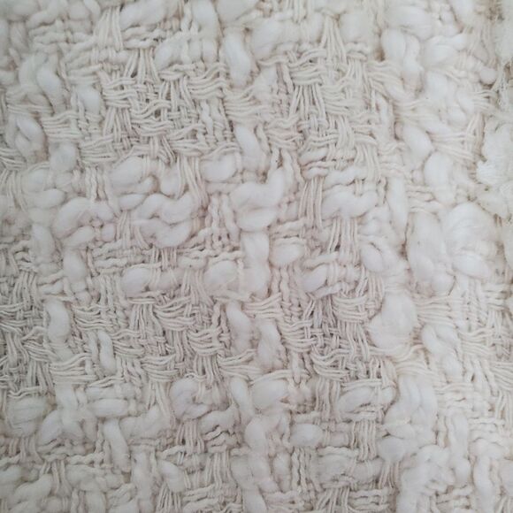 Alice + Olivia Nilla Cream Embellished Tweed Fringe Beaded Trim Boxy Cut Jacket - Picture 9 of 14